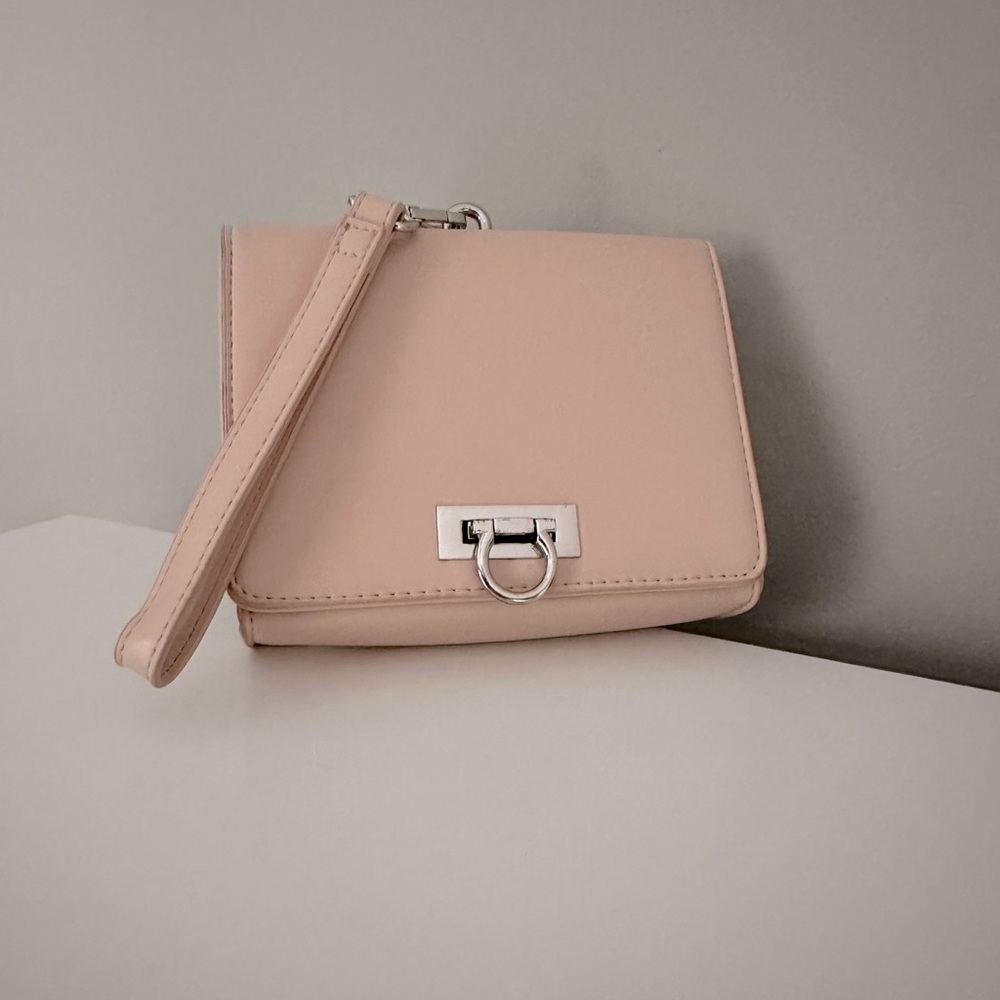 Reserved, purse